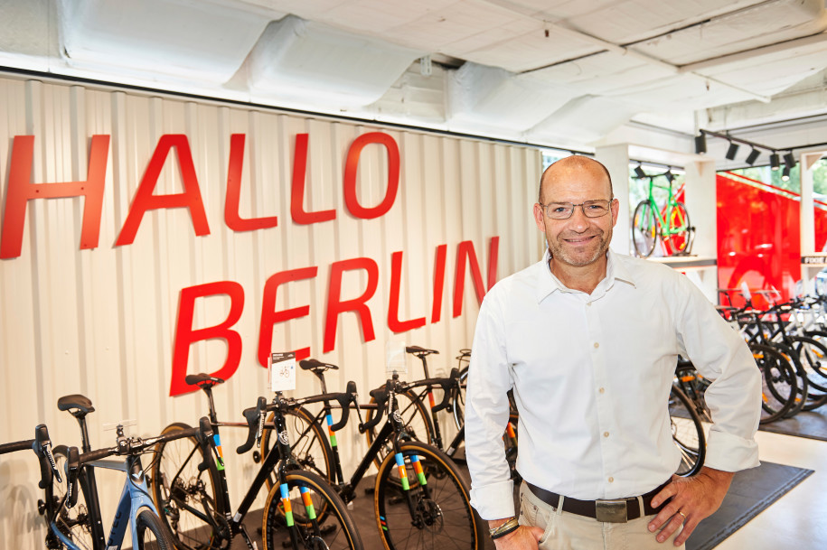 Fahrrad.de eröffnet zwei weitere Geschäfte - sazbike.de
